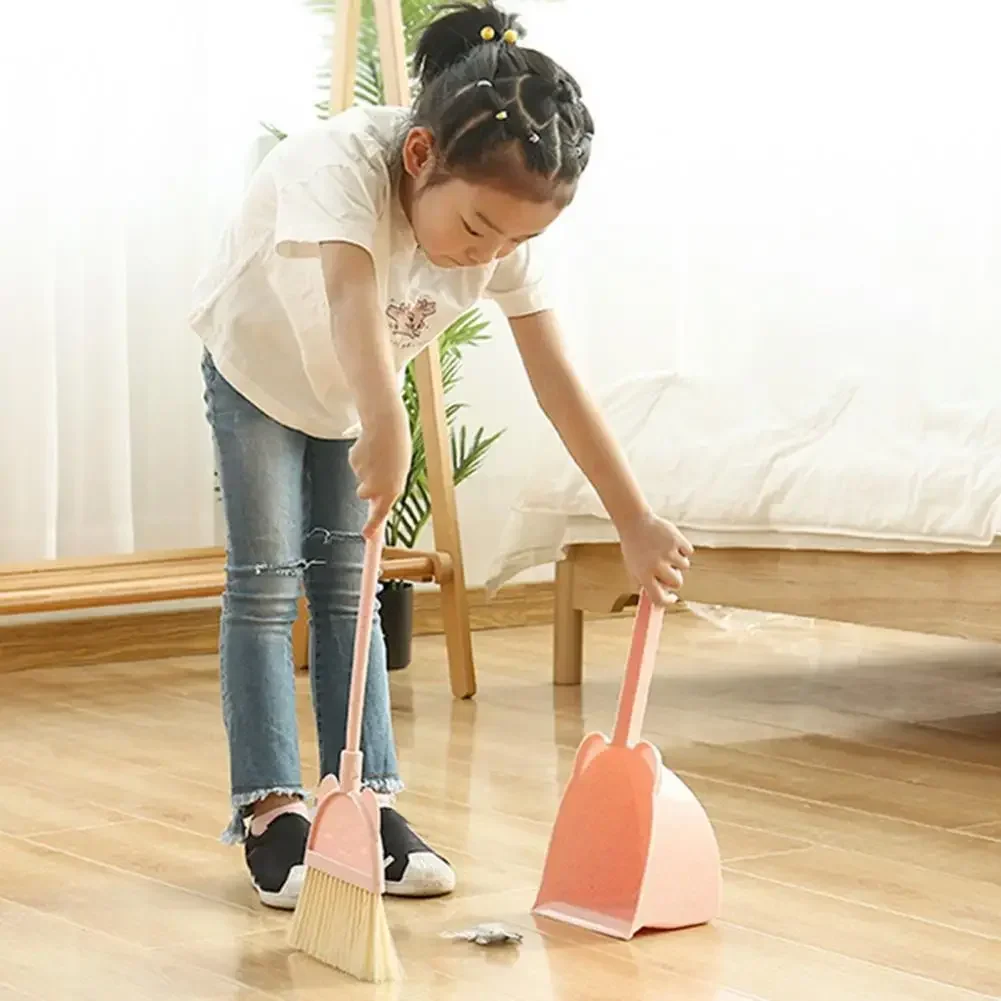 1 takım Mini Çocuk Süpürge Far - Kids Outdoor Broom incelemesi ve fiyatı